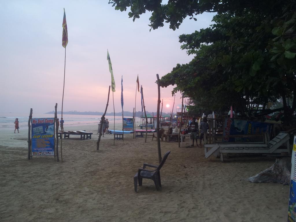 Bay Reach Home Stay Weligama Luaran gambar