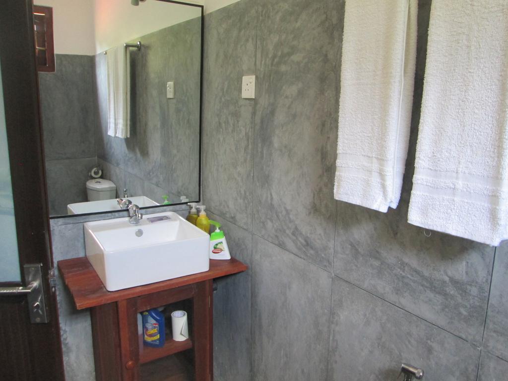 Bay Reach Home Stay Weligama Luaran gambar